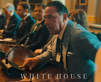 javier-loya-speaks-at-white-house-roundtable-with-hispanic-b